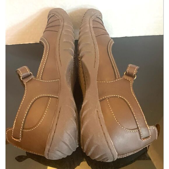 JBU Province Women's Slip-On Shoes Brown Flats with Supportive Sole and Strap 10 - Picture 8 of 13